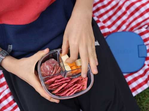 YUMBOX SNACK BOWL NAVY BLUE