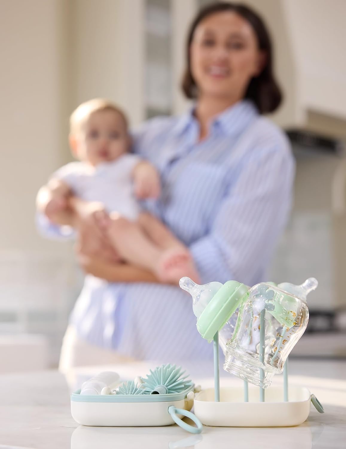 MOMCOZY JGO.7 CEPILLOS LIM.BIB.PORTAT. LS001 UNICO VERDE