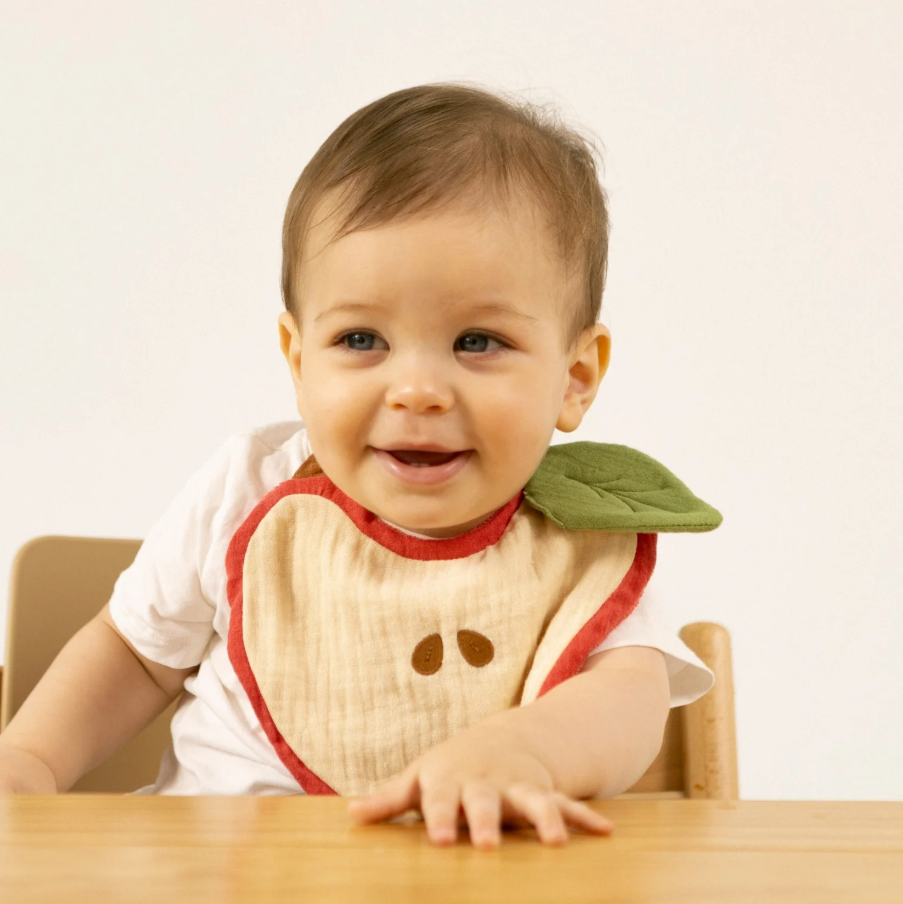 Oli&amp;Carol PEPA THE APPLE Babero