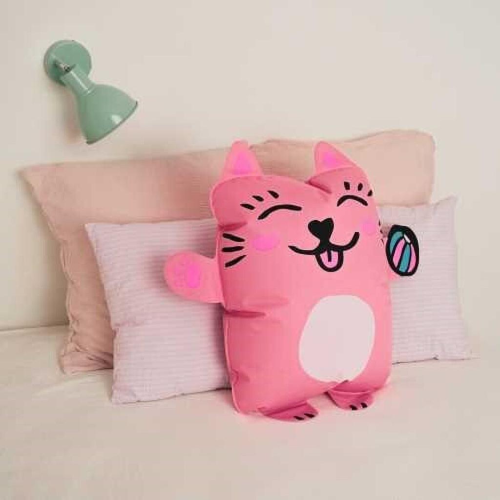 COJIN HINCHABLE OMY KITTY